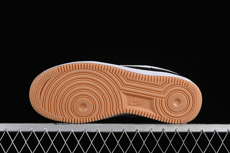 air force 1 300 CW2288 111 AIR FORCE 1 07 LOW WHITE BLACK WOMAN 36 39 MAN 40 45 3232