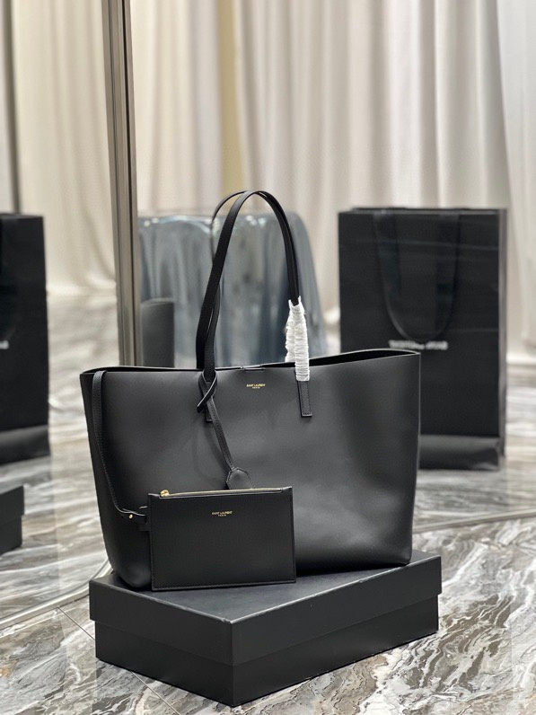 ysl Shopping Tote 350USDFDDA