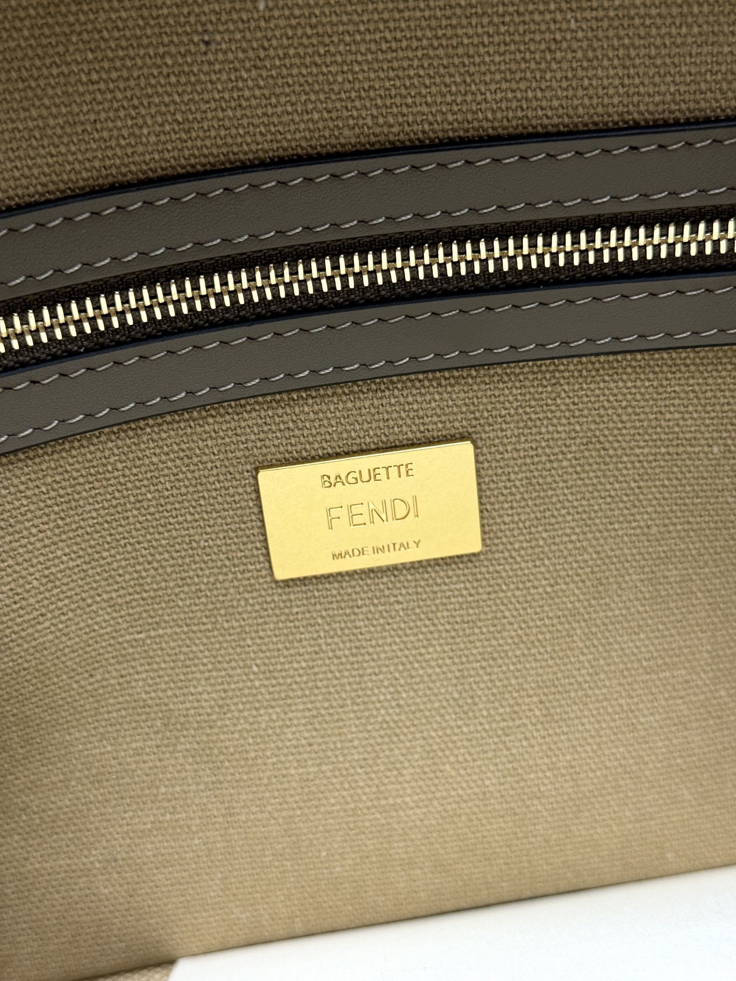 Fendi Bag -FENDI 0232