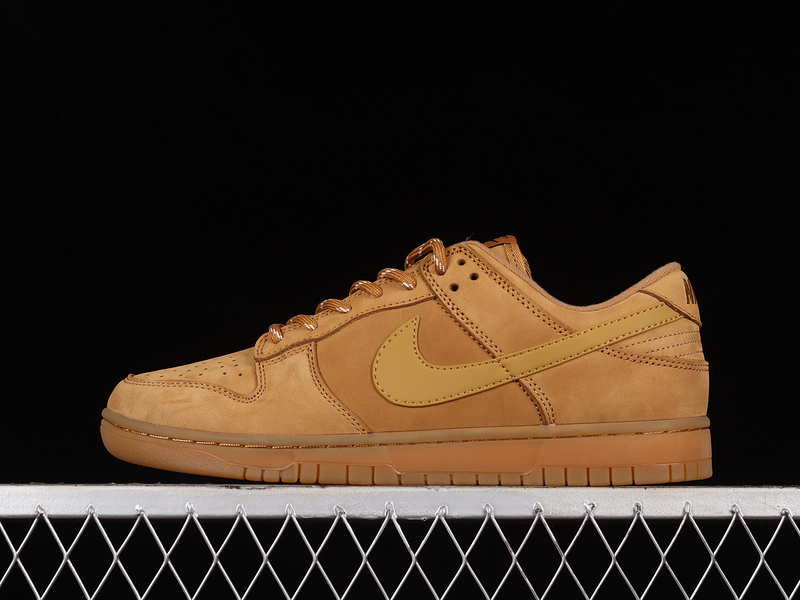 dunk 330 CJ9179 200 AIR FORCE 1 07 LOW YELLOW BROWN WOMAN 36 39 MAN 40 45 84C1