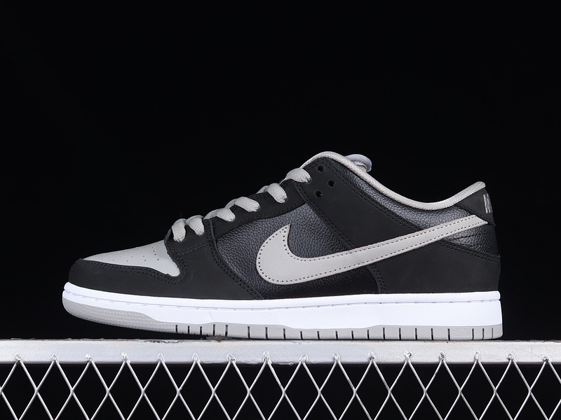 dunk 330 BQ6817 007 SB DUNK LOW J PACK SHADOW BLACK SHADOW GREY WHITE UNISEX 36 46 6F02