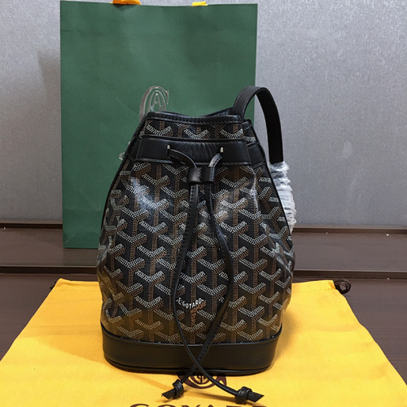 Goyard s new Petit Flot bucket bag A0A1