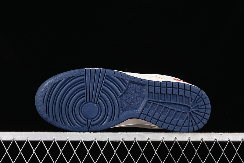 dunk 360 XY1688 001 SB DUNK LOW OFF WHITE BLUE WOMAN 36 39 MAN 40 45 8E76