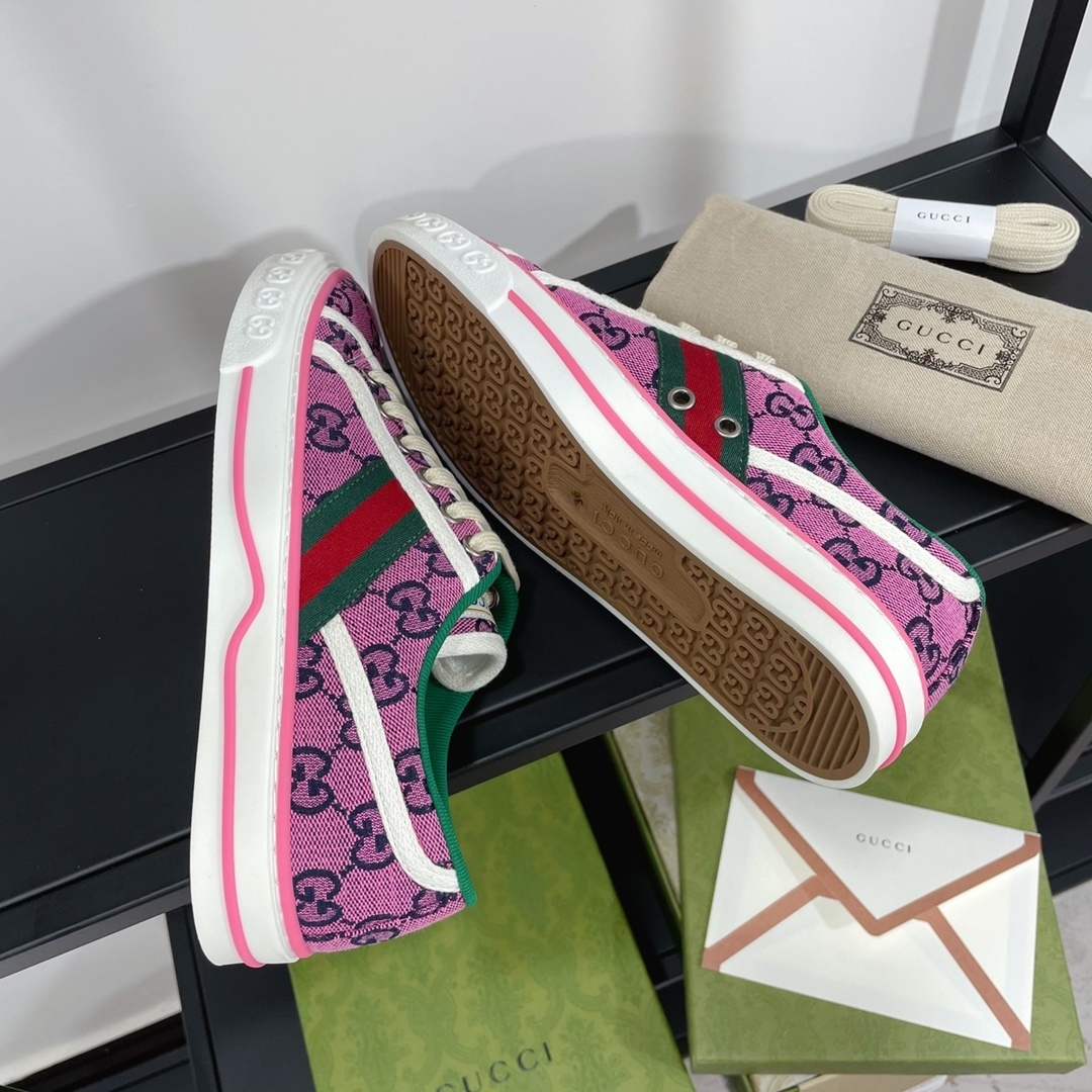 gucci shoes/sneakers-059