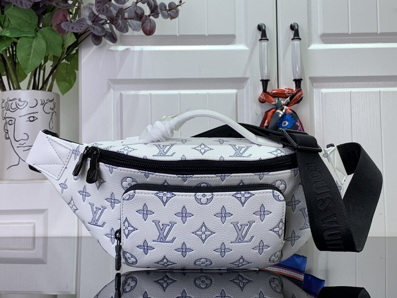 louis vuitton LV Rush Bumbag M252273760