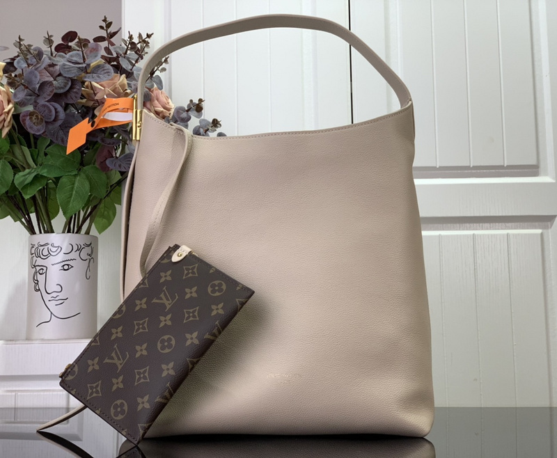 louis vuitton LV Low Key Hobo M24856C3DA