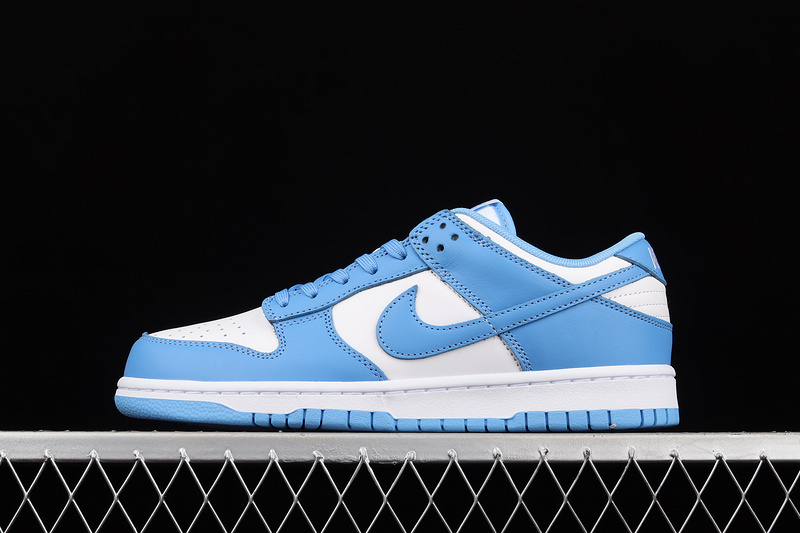 dunk 330 DD1391 102 DUNK LOW SB WHITE UNIVERSITY BLUE WHITE WOMAN 36 39 MAN 40 47.5 1364