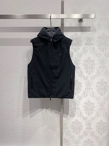 Moncler M0N﹡CLE﹡ VEST D446