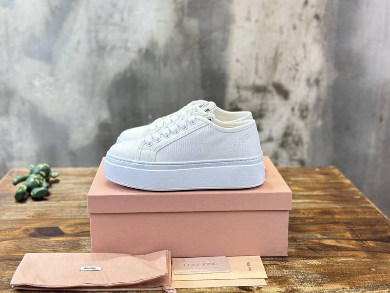 miu miu Miu sneakers 35 40A1EC
