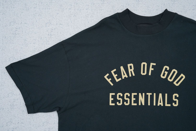 FEAR OF GOD ￥98 FEAR OF GOD ESSENTIALS(62F0)