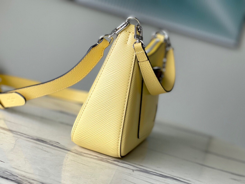 bags Size 19.0x13.5x6.5cm A6E0