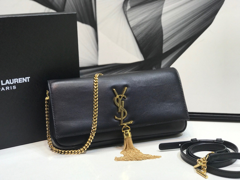 ysl KATE BAGUETTE 320usdB372