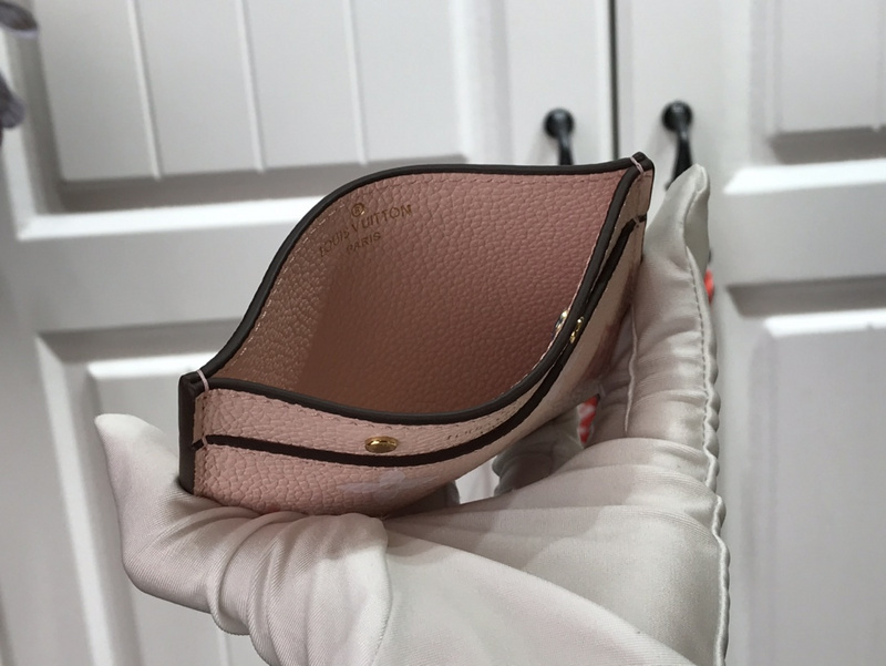 LV CARD HOLDER M80401(D9B9)