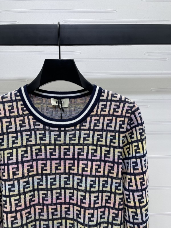 Fendi Women clothes -FENDI 0095F564