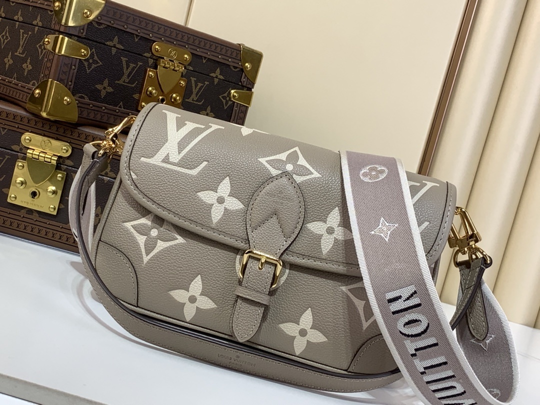 LV-Handbags m46386 46388 Grey (embossed)(DBF9)