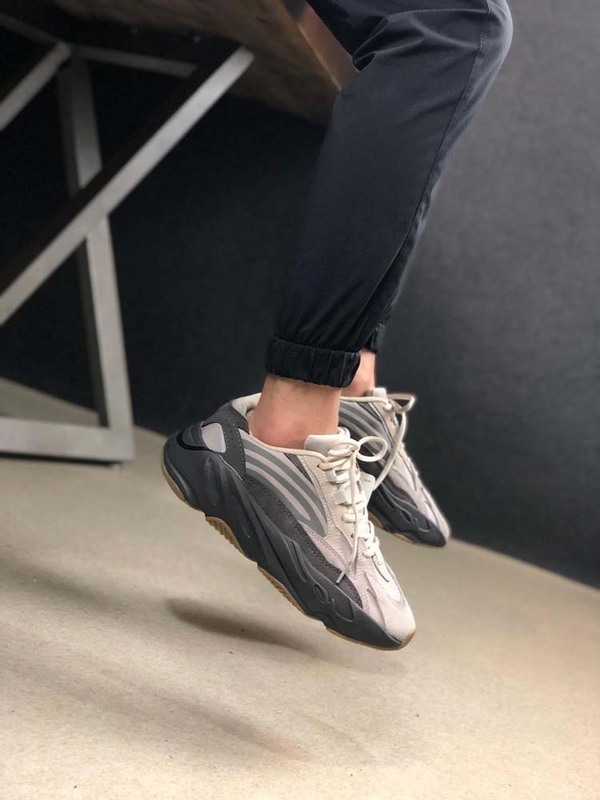 yeezy 700 72 70 81 FU7914 YEEZY BOOST 700 V2 TEPHRA TEPHRA TEPHRA WOMAN 36 39 MAN 40 46 EDF2