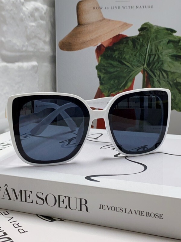 BURBERRY glasses -BURBERRY 004204C1