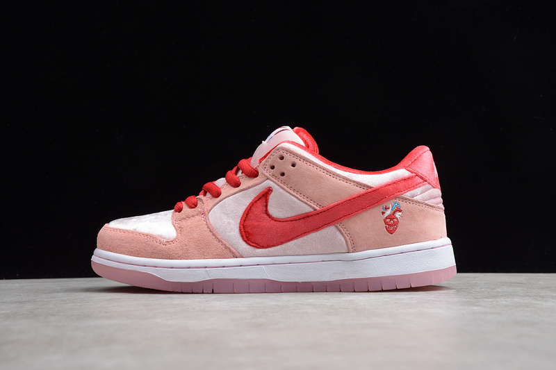 dunk 380 CT2552 800 GZ SB DUNK LOW STRANGELOVE SKATEBOARDS REGULAR BOX PINK RED WHITE 90A2