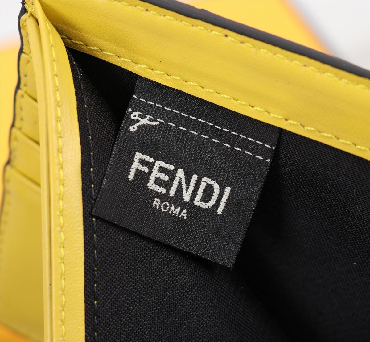 Fendi Bag -FENDI 0044