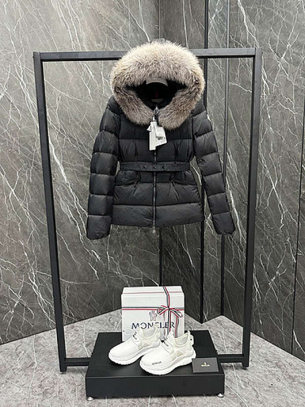 Moncler M0N﹡CLE﹡ COAT 31A1