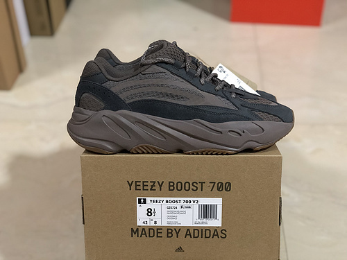 yeezy 700 160 Yeezy700v2 GZ0724 36 48D69C