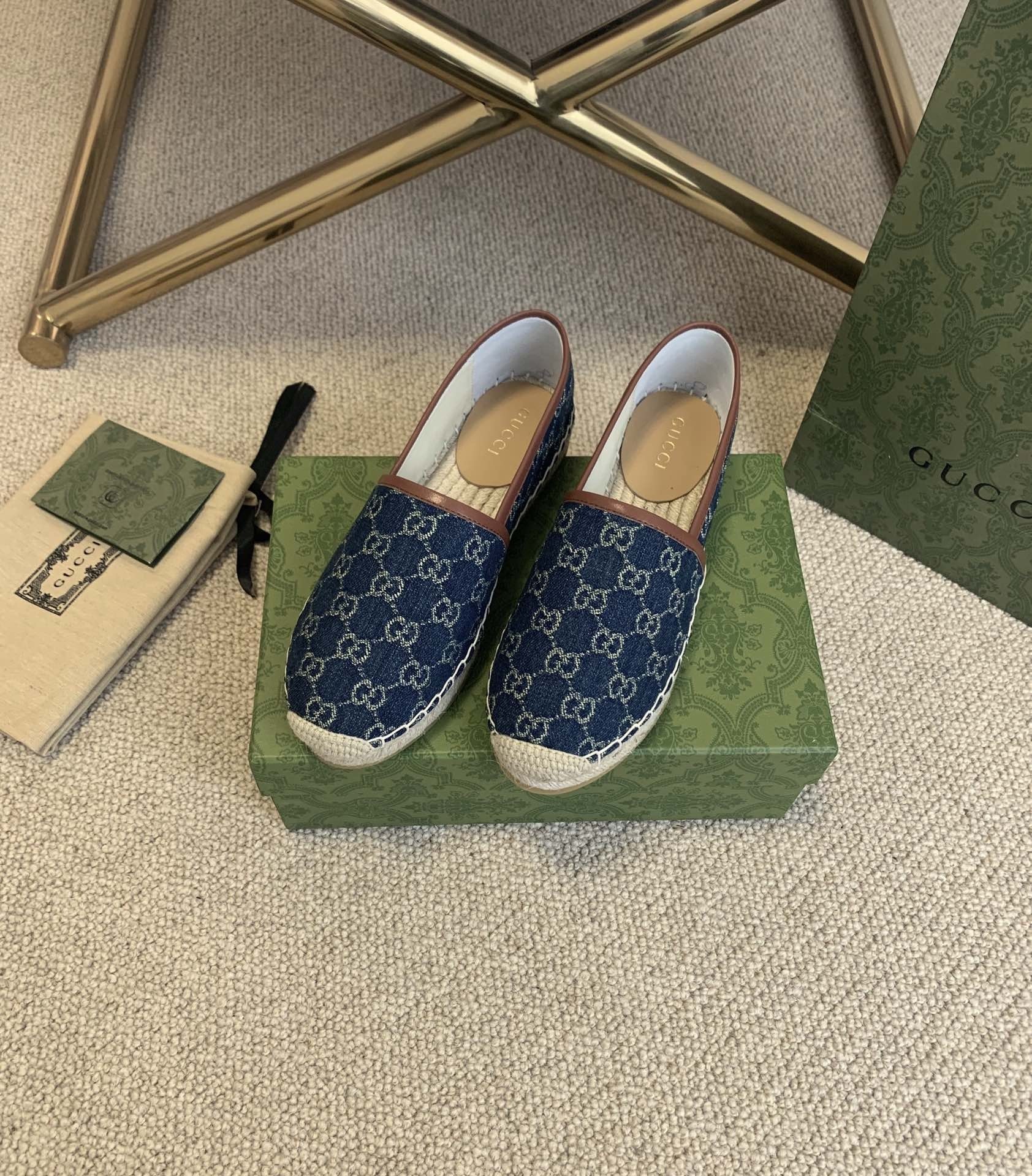 GUCCI SHOES Gucci women's jacquard espadrillie 580877 (140 usd)(2086)