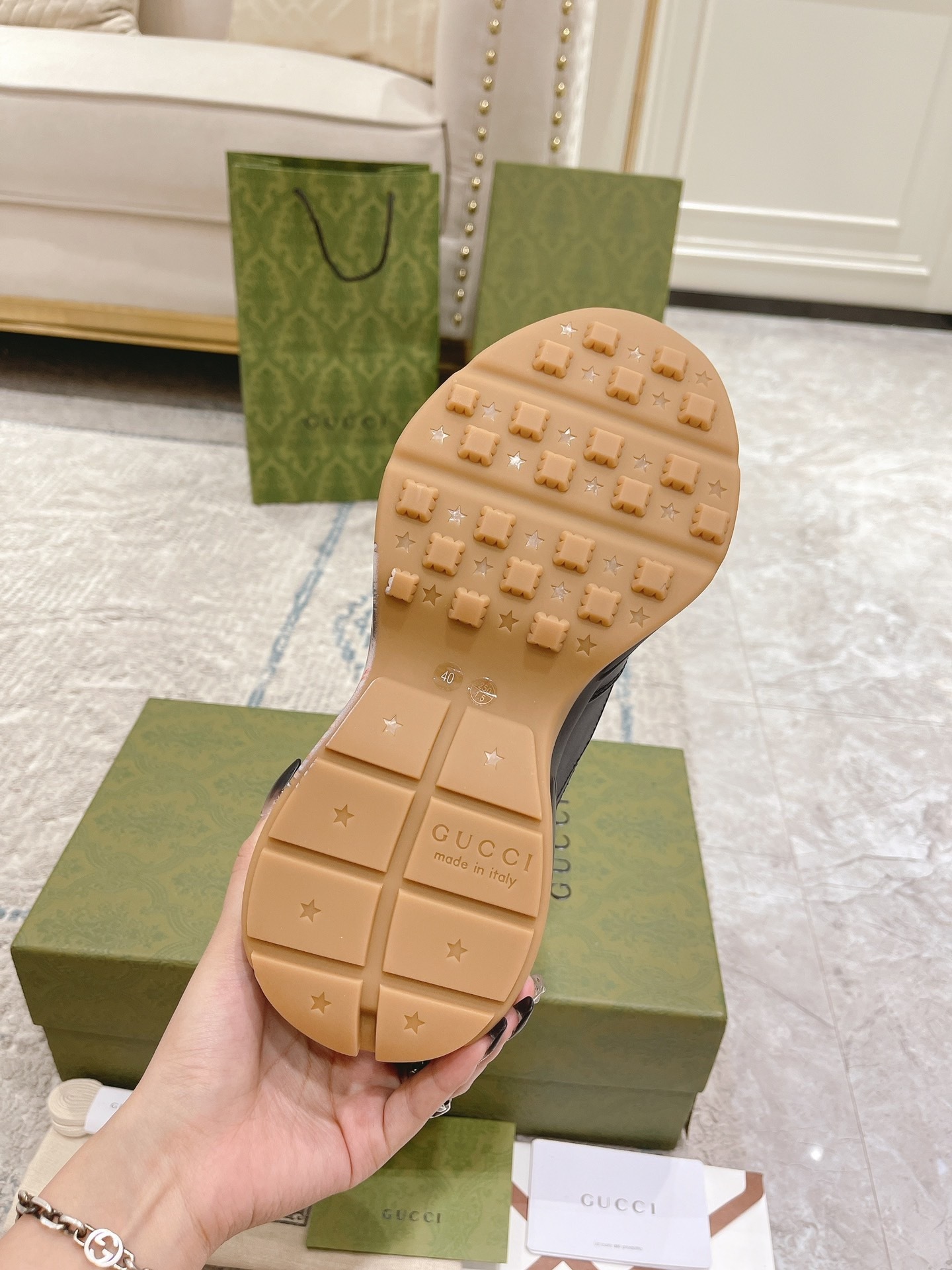 gucci shoes/sneakers-628