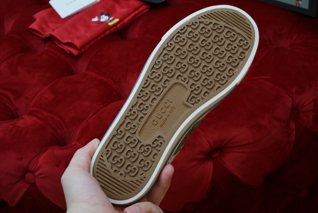 GUCCI SHOES Women's Gucci Tennis 1977 sneaker 606110(155USD)(F582)