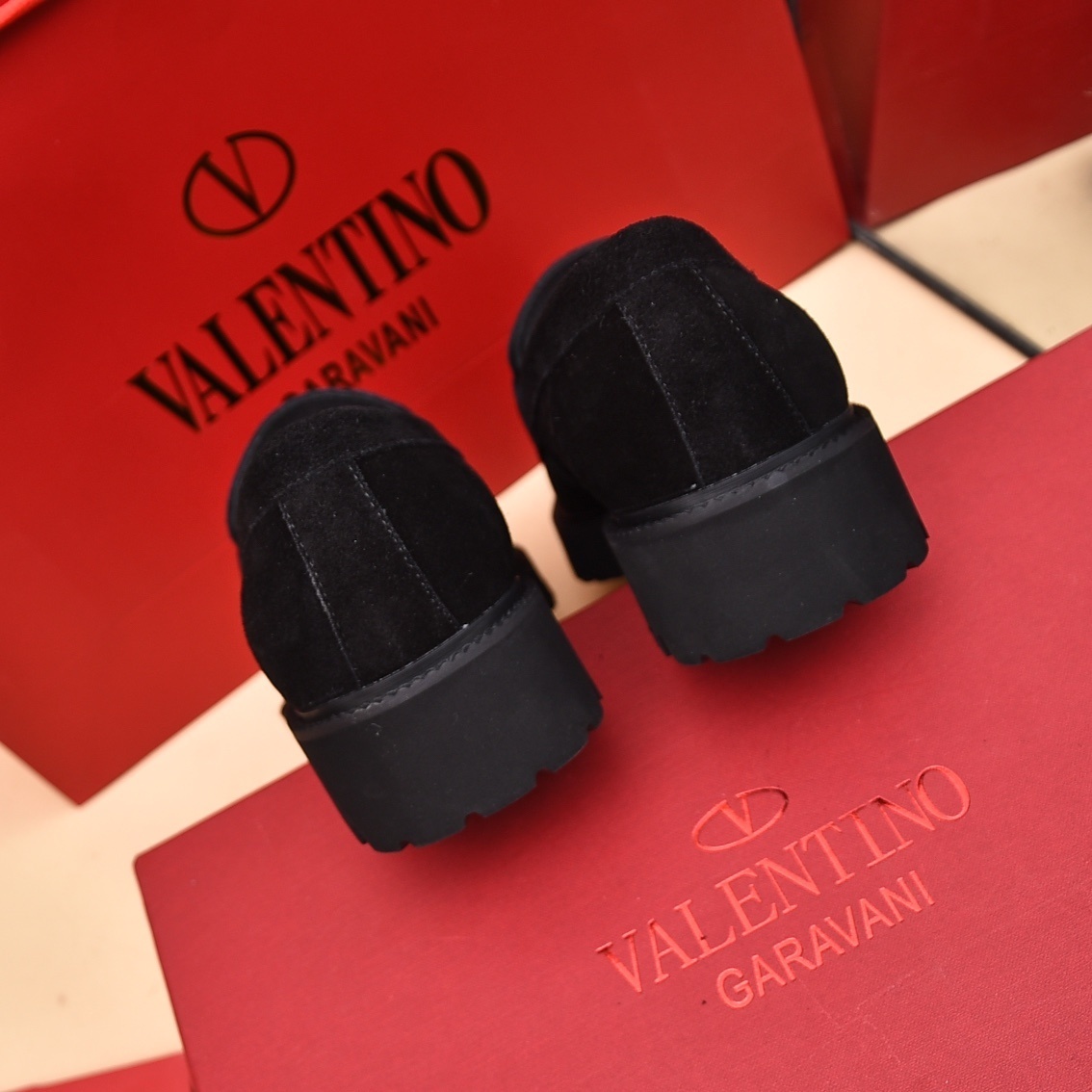 valentino shoes /sneakers-180