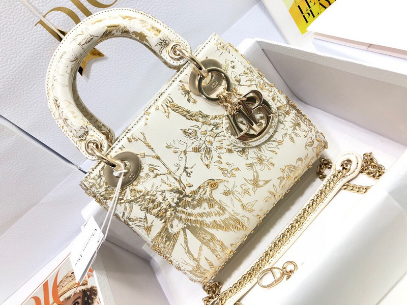 designer bags Size︰17.0x15.0x7.0cm 2F84