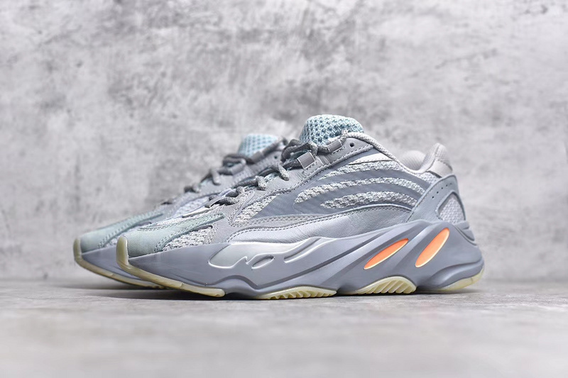 yeezy 700 700V2 BOOST RUNNER 55D8