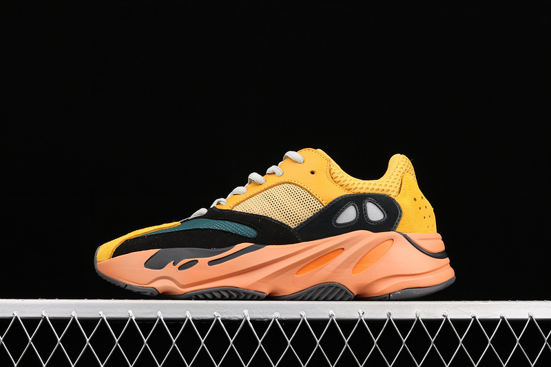 yeezy 700 500 GZ6984 YEEZY BOOST 700 SUN SUN SUN SUN WOMAN 36 39 MAN 40 49 B45E