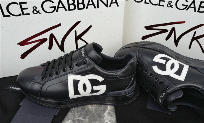 Dolce & Gabbana Shoes $220 Dolce & Gabbana Sneakers top version 37AC