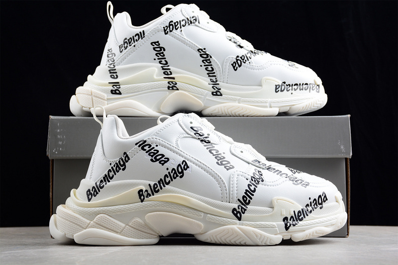 triple s 550 BA LEN CIAGA TRIPLE S SNEAKERS WHITE WHITE BLACK WOMAN 35 39 MAN 40 46 9338