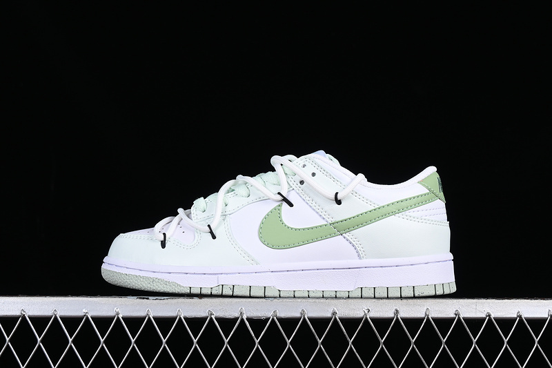 dunk 300 DN1431 102 DUNK LOW NEXT NATURE WHITE BARELY GREEN WOMAN 36 39 MAN 40 46 3CB4