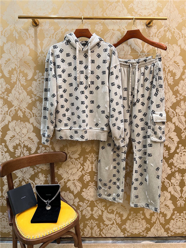 Dolce & Gabbana Clothes D﹡lce & Gabbana Suit Top Version 1721