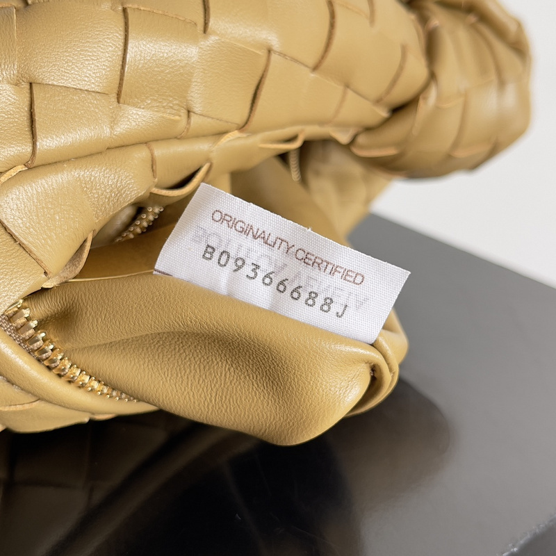 site com bottegass B0T﹡﹡G﹡ V﹡EN﹡ETA BAG(DF9F)