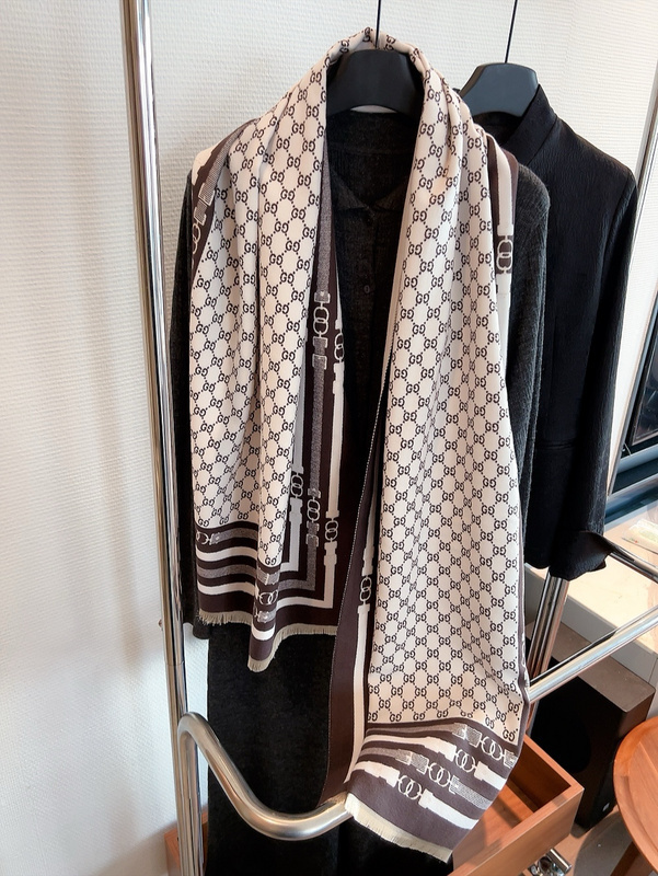Brand Scarf and Blanket GUCCI Scarf 20241015L04C0
