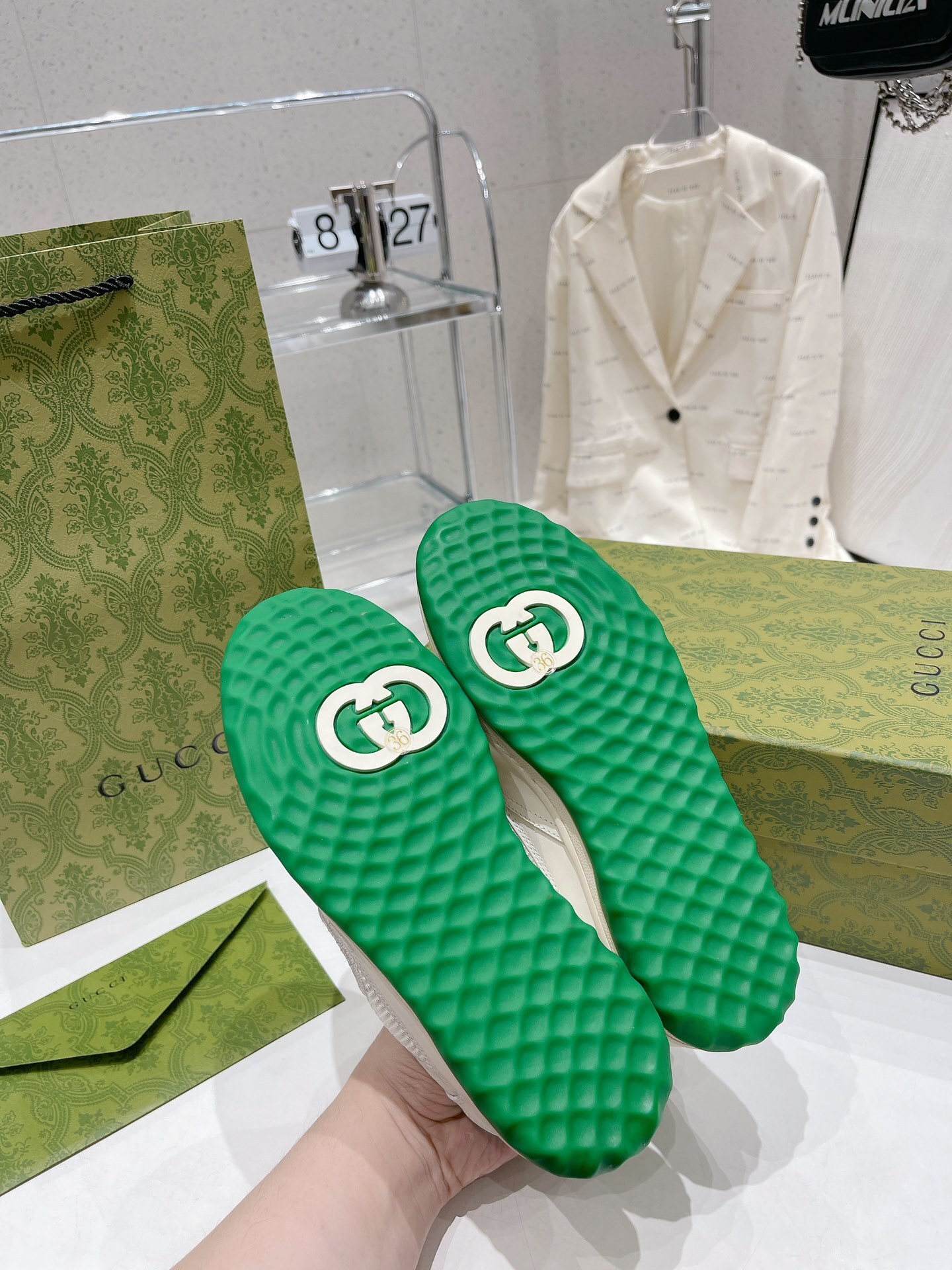 gucci shoes/sneakers-774