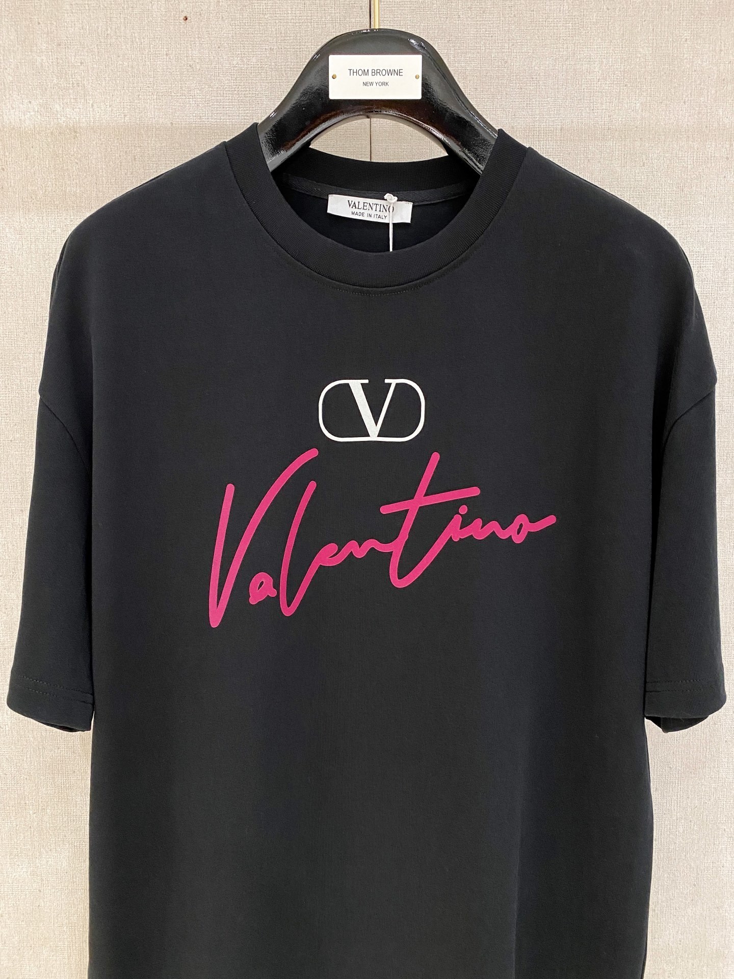 valentino tshirt/clothes-008