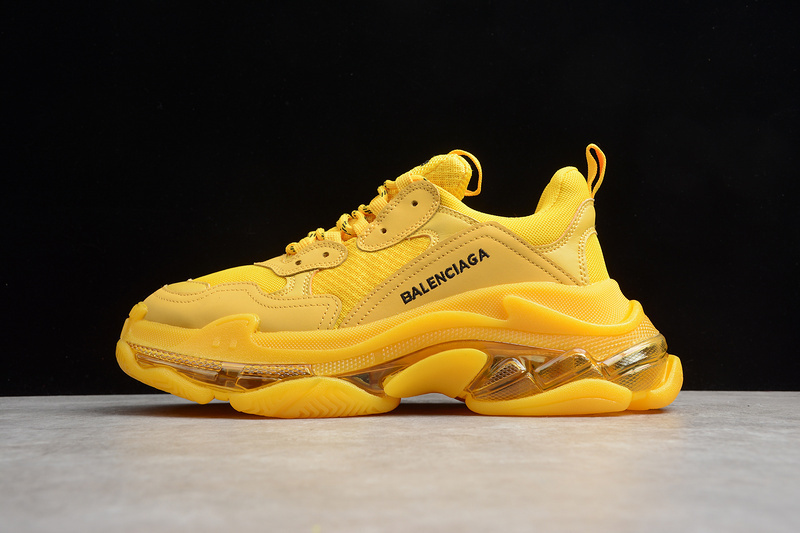 triple s 340 TRIPLE S SNEAKER DADSHOE YELLOW YELLOW WOMAN 36 39 MAN 40 45 4C4C