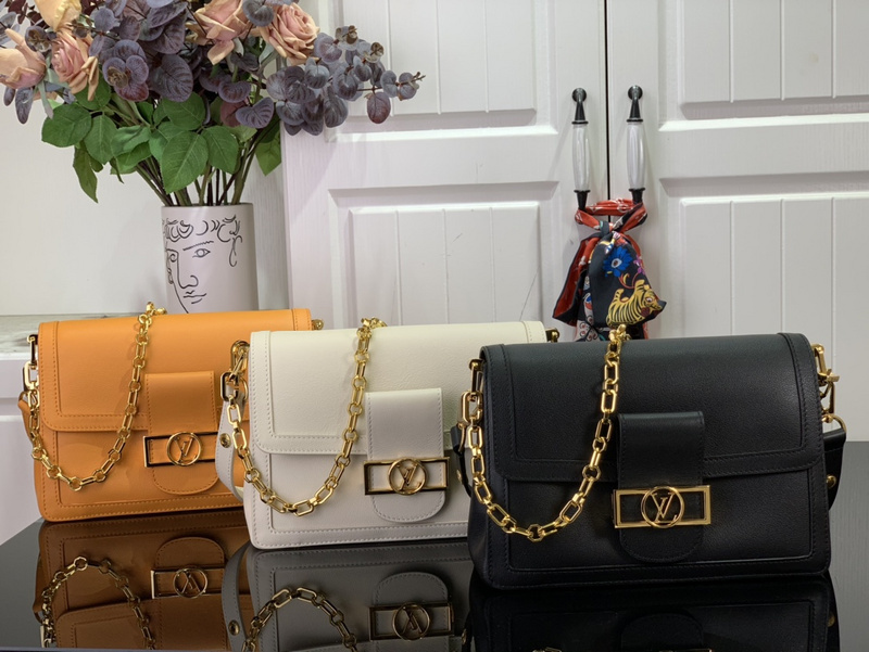 purses LV DAUPHINE SOFT M252099A8C