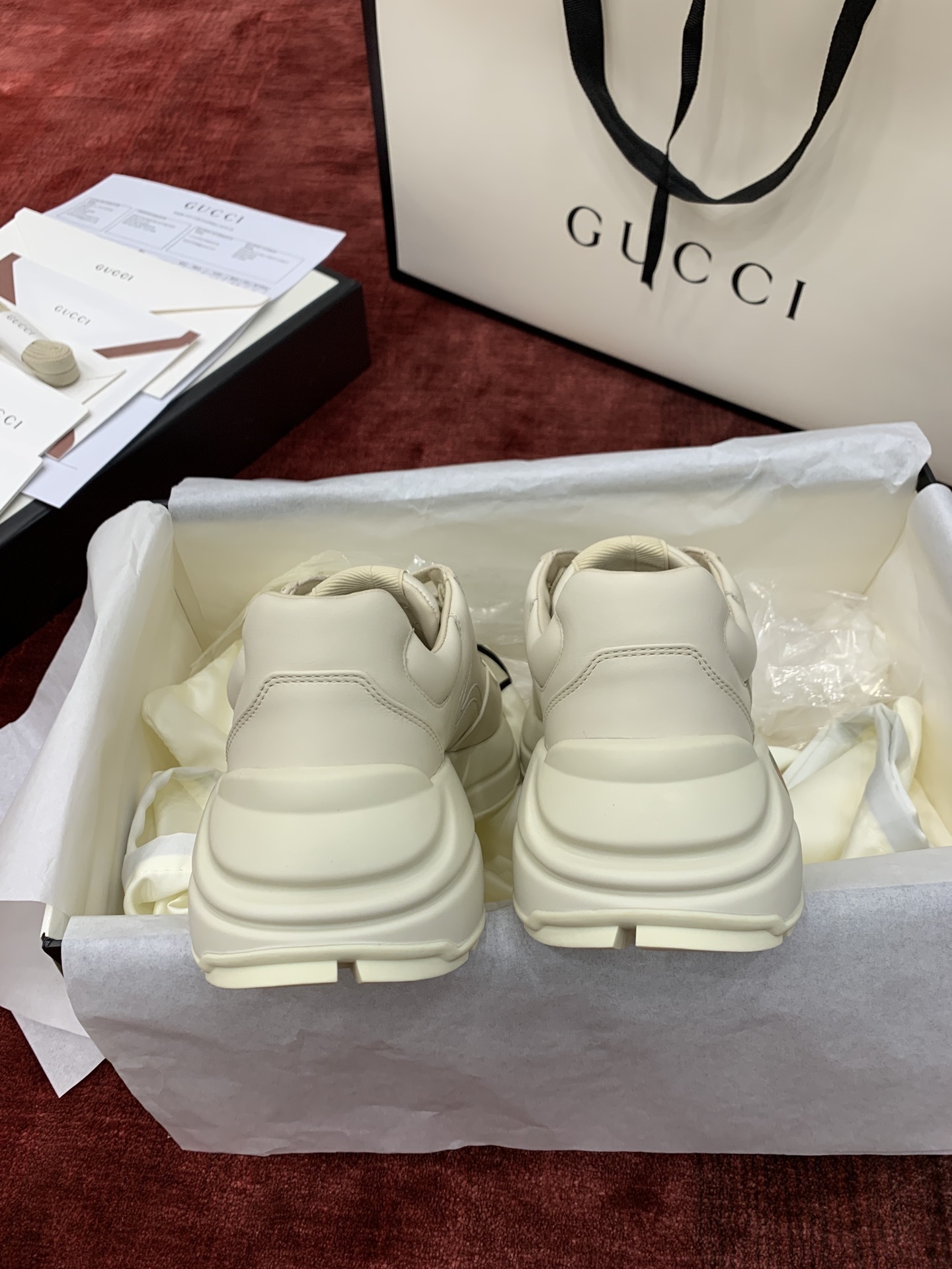 gucci shoes/sneakers-1076
