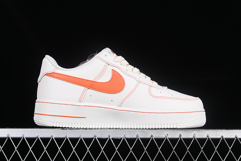 air force 1 320 AA5360 007 VLONE AIR FORCE 1 07 LOW WHITE ORANGE WOMAN 36 39 MAN 40 45 956F