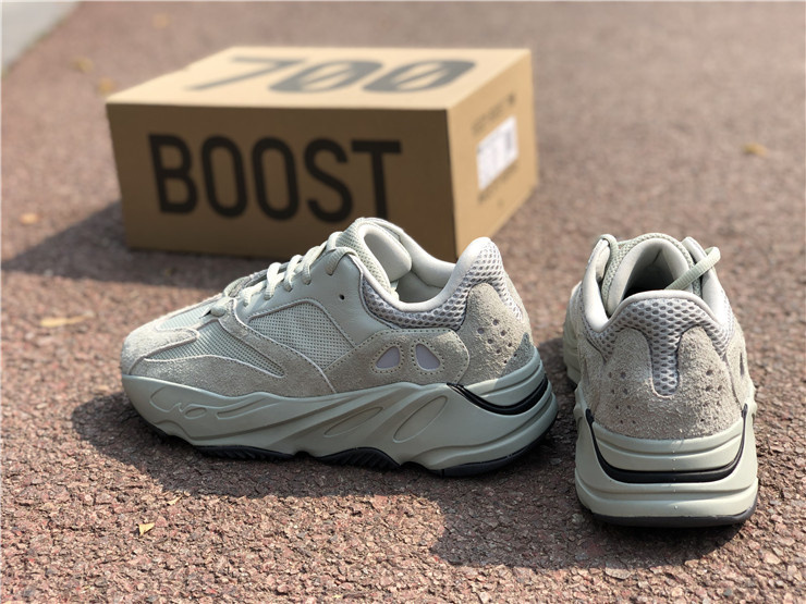 yeezy 700 Yeezy 700 EG7497. size 36 46.5EC6F