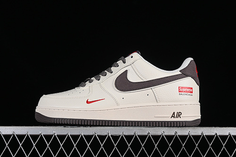air force 1 300 CW2288 111 AIR FORCE 1 07 LOW GREY BROWN RED WOMAN 36 39 MAN 40 45 C4C7