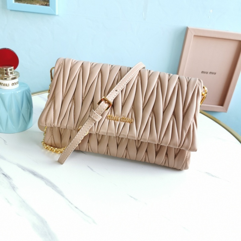 miu miu MIU MIU 198A crossbody bagCD16