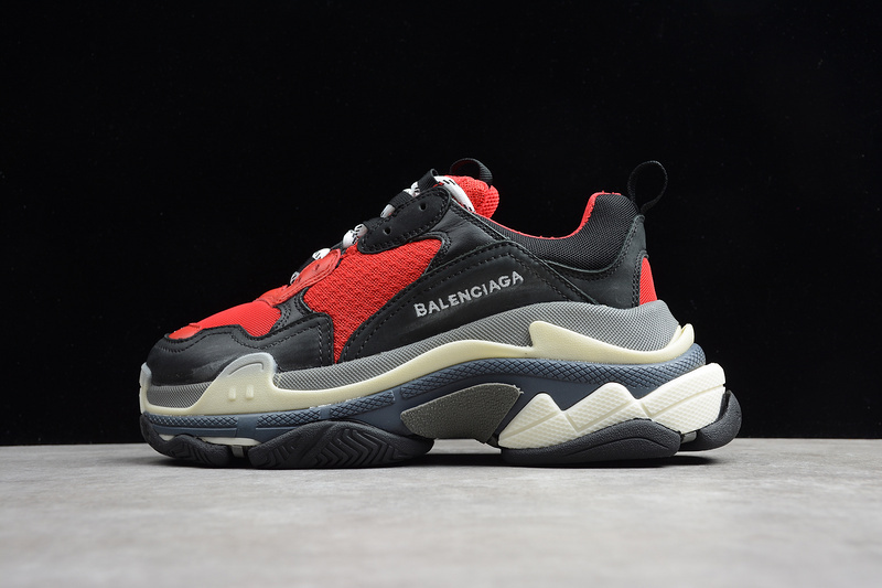 BALENCIAGA TRIPLE S 【470】[ECBA70033341]-[GZ TESS.S.GOMMA SNEAKER BLACK∕GREY∕RED]-[WOMAN︰35-39]