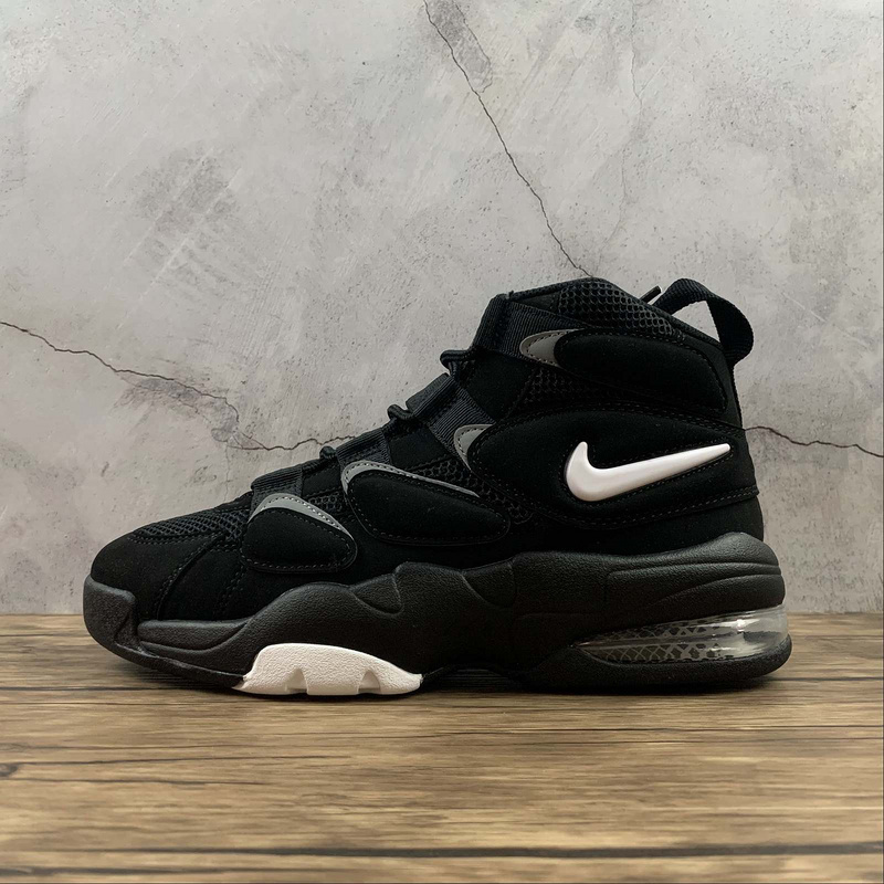 uptempo Air More Uptempo 472490 010 40 45D943