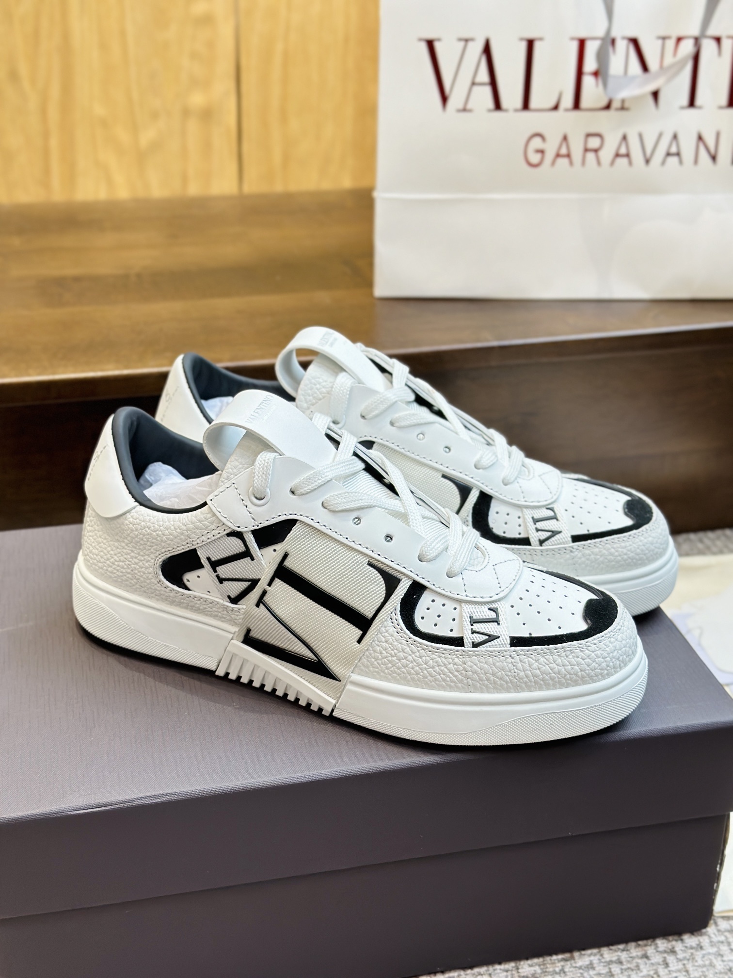valentino shoes /sneakers-706